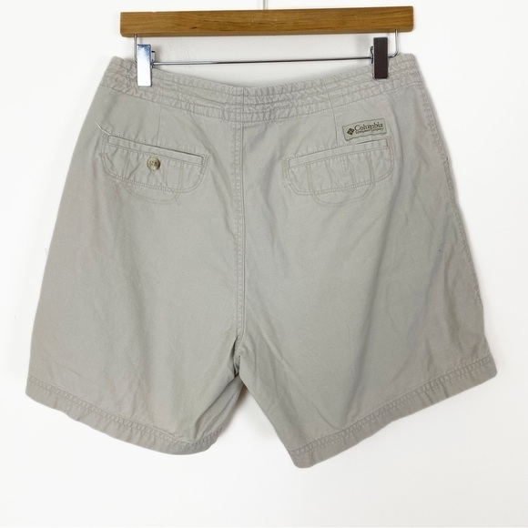COLUMBIA SPORTSWEAR Women’s Cotton Khaki Shorts outdoor hiking gorpcore 12 - Picture 2 of 4